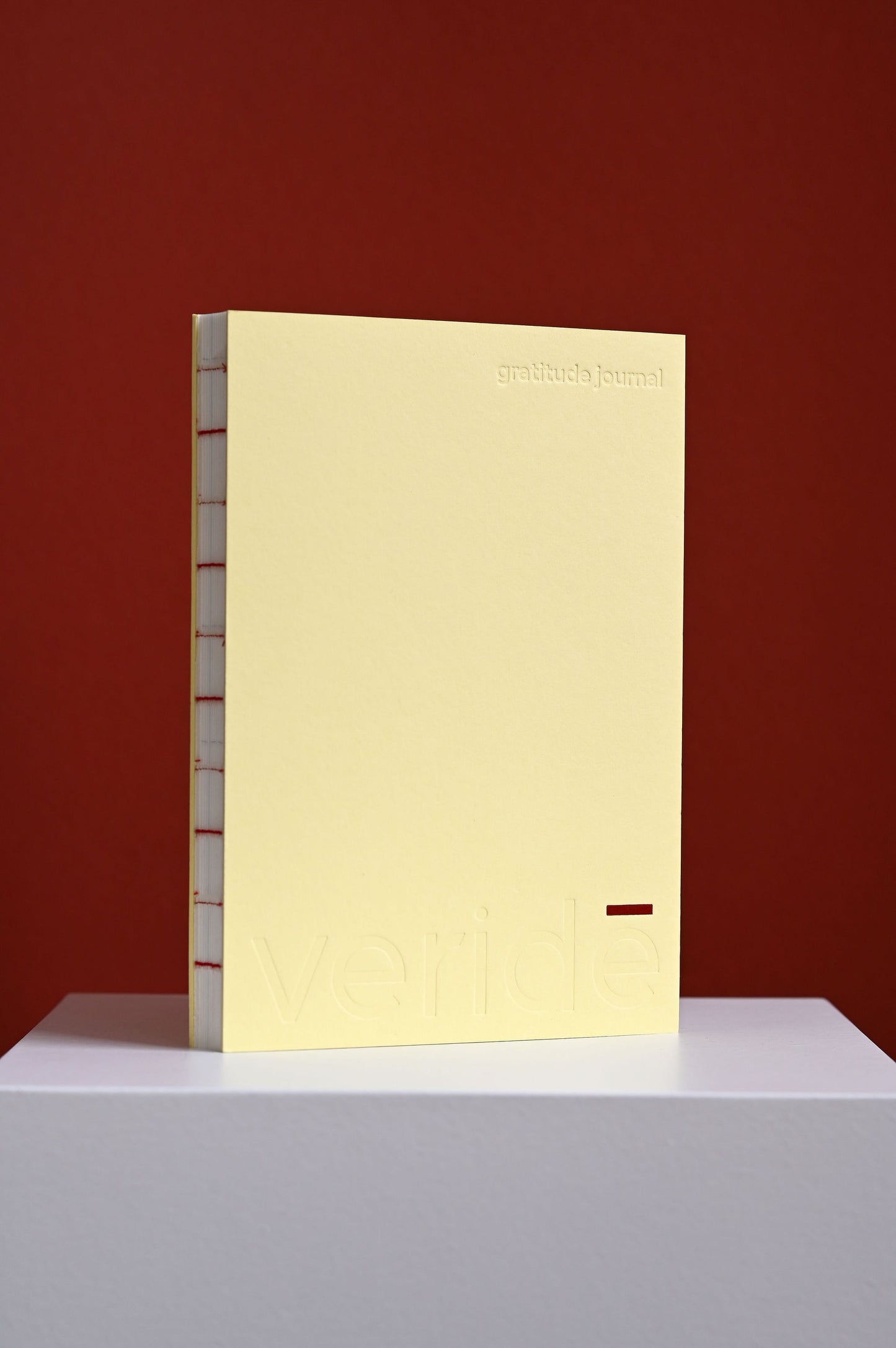 Gratitude journal · sorbet yellow